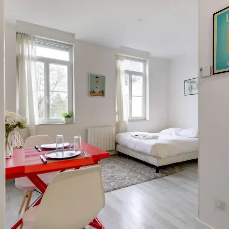 Lilly-tout A Pied Proche Gares Grd Palais&centre Lille